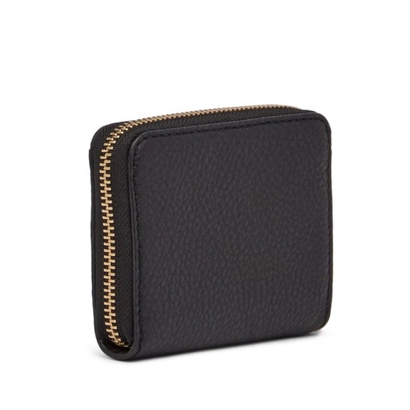 *SOLD* Marc Jacobs Pebbled Empire City Wallet NWT - Picture 2 of 7